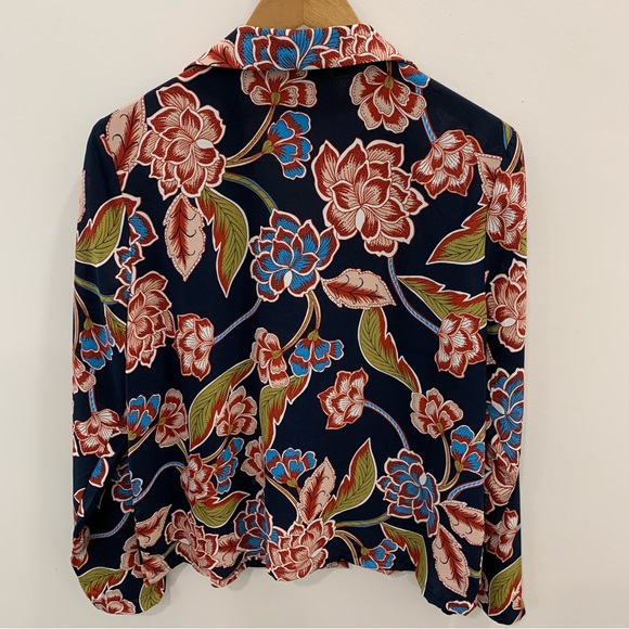 Finn & Grace Floral Blazer - Picture 3 of 8